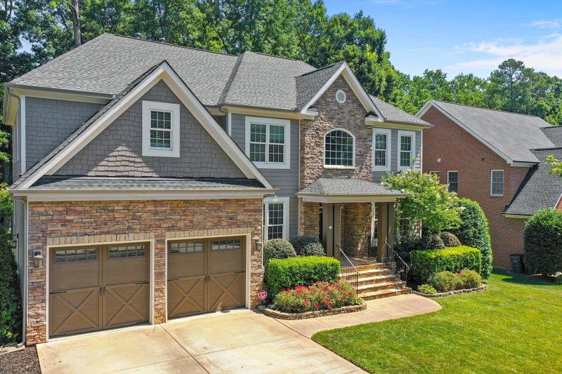 325 Flatrock Ln, Holly Springs, NC 27540