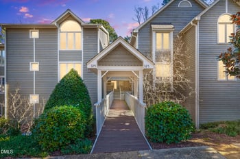 325 Glen Echo Ln #L, Cary, NC 27518