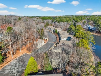 325 Glen Echo Ln #L, Cary, NC 27518