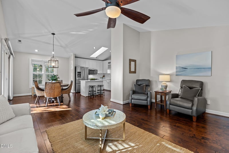 325 Glen Echo Ln #N, Cary, NC 27518