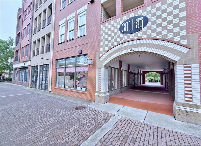 325 Hay St #307, Fayetteville, NC 28301