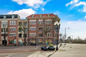 325 Hay St #403, Fayetteville, NC 28301