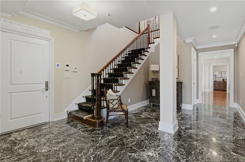 325 Hay St #403, Fayetteville, NC 28301