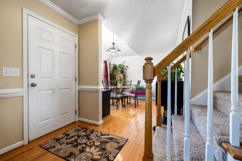 325 Hunters Farm Dr, Raleigh, NC 27603