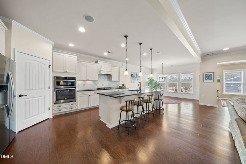 325 Ibis Ln, Durham, NC 27703