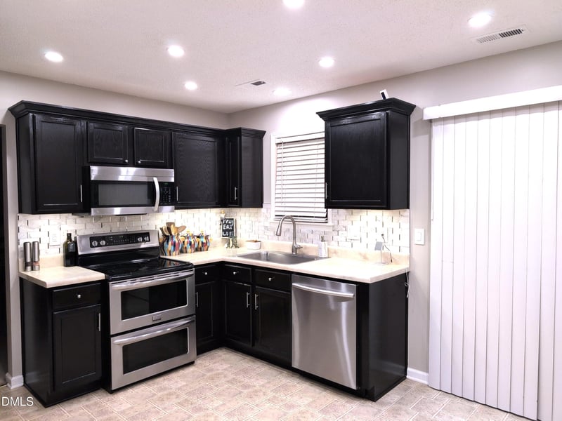 325 Indian Branch Dr, Morrisville, NC 27560