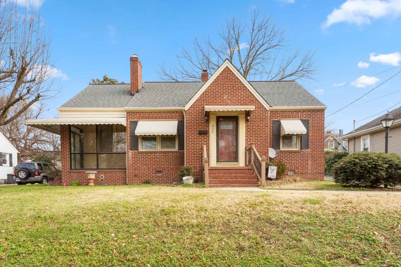 325 W Kime St, Burlington, NC 27215
