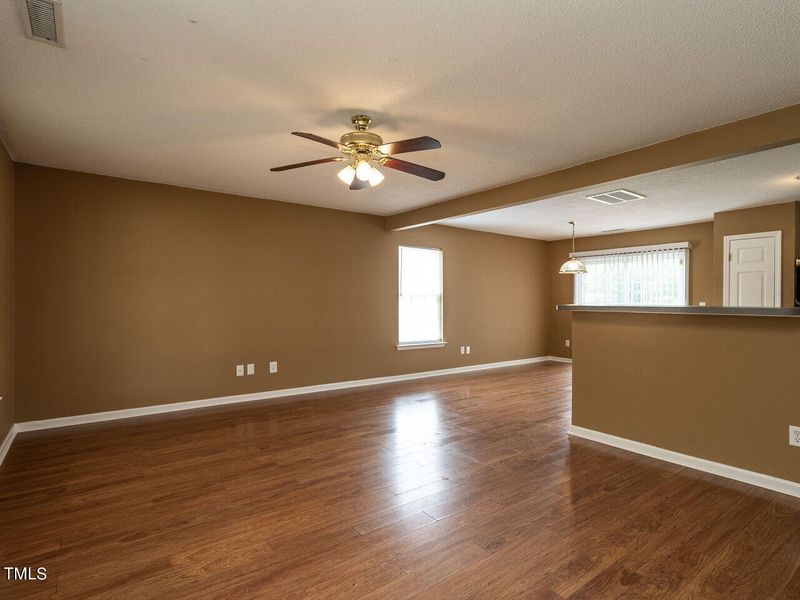 325 Lodestone Dr, Durham, NC 27703