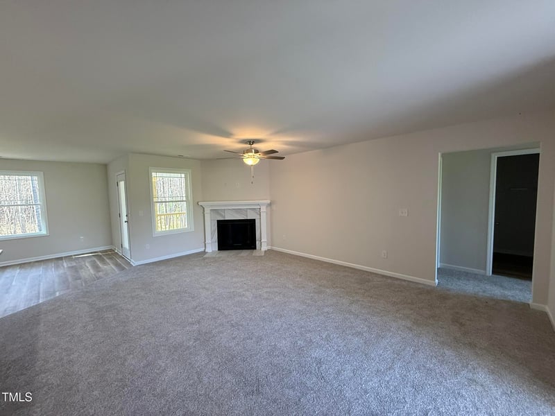 325 Magnolia Run Way, Benson, NC 27504