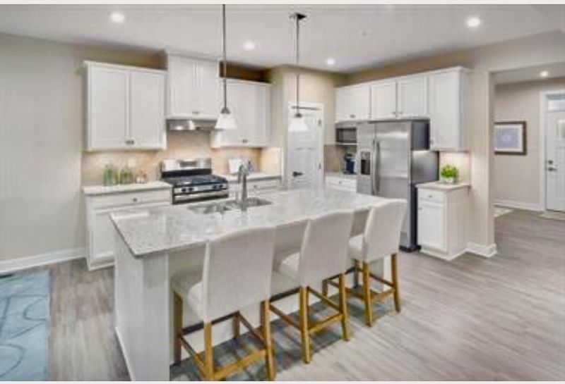 325 Mason Oaks Dr, Wake Forest, NC 27587
