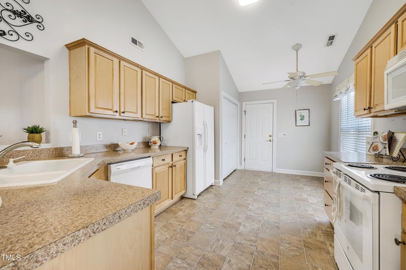 325 Millet Dr, Morrisville, NC 27560