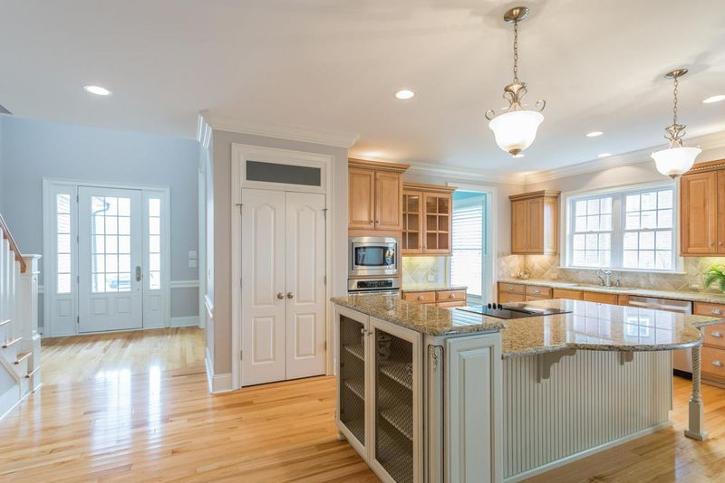 325 Mt Eden Pl, Cary, NC 27518