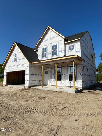 325 Oak Meadow Ln, Angier, NC 27501