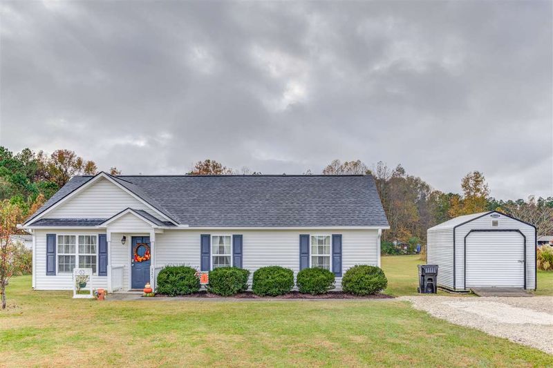 325 Ogburn Rd, Smithfield, NC 27577