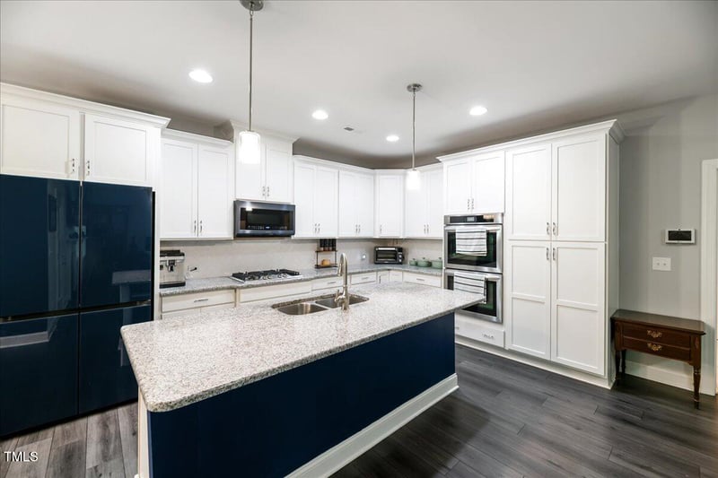 325 Olde Liberty Dr, Youngsville, NC 27596