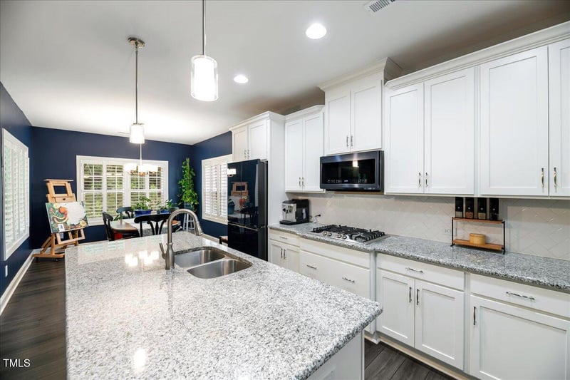 325 Olde Liberty Dr, Youngsville, NC 27596