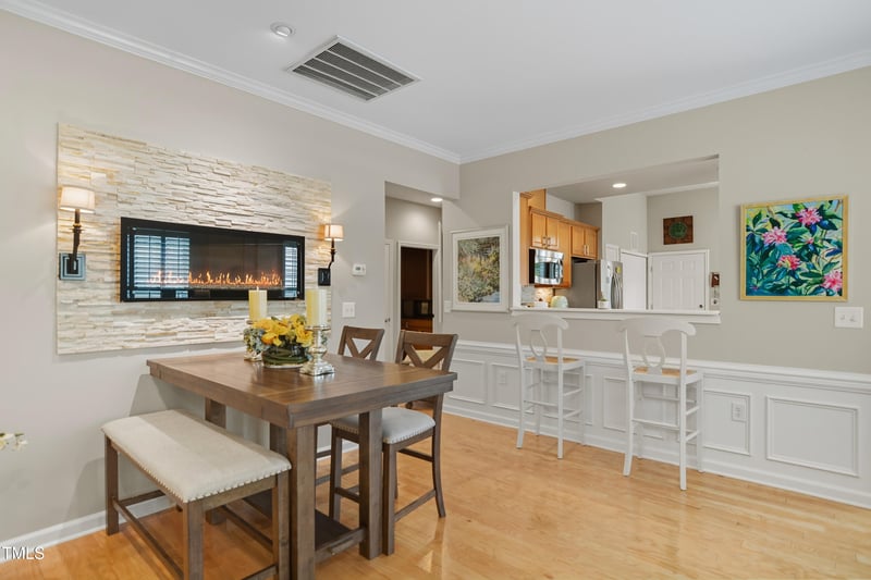 325 Orbison Dr, Cary, NC 27519