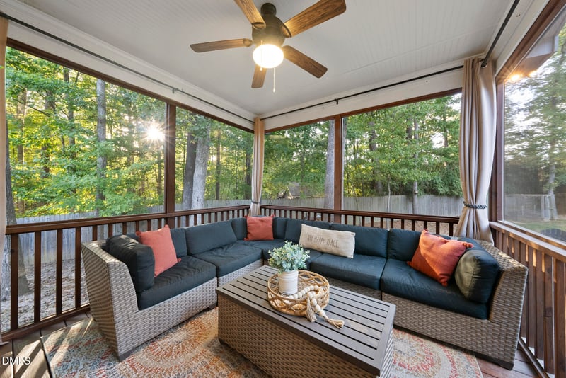 325 Paddy Ln, Youngsville, NC 27596