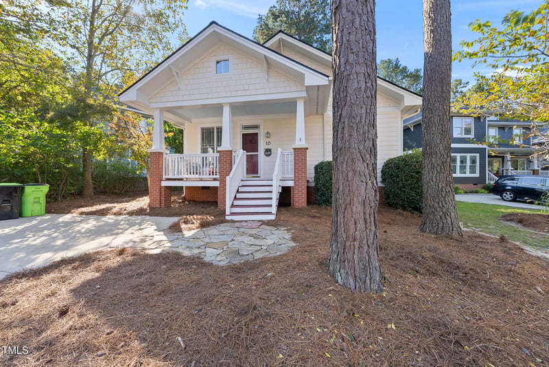 325 Pine Nut Ln, Apex, NC 27502
