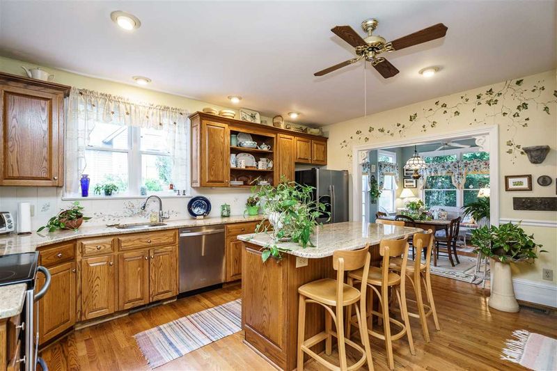 325 Polk St, Raleigh, NC 27604