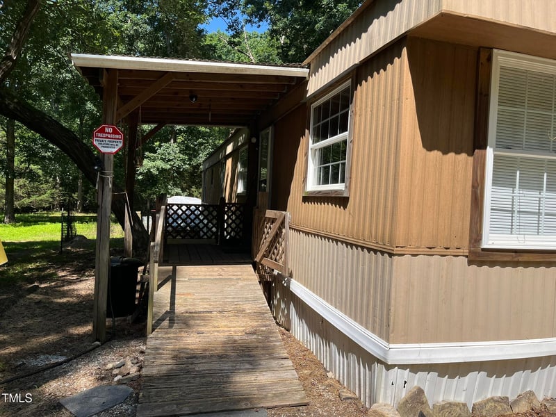 325 Raleigh Farms Rd, Youngsville, NC 27596