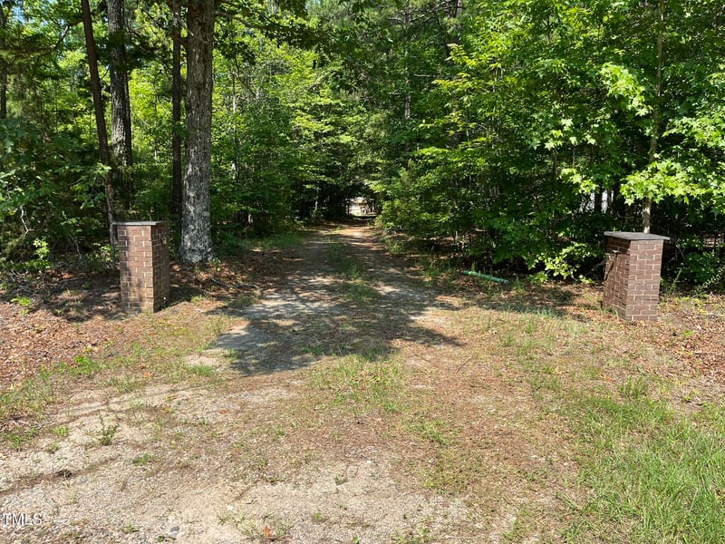 325 Raleigh Farms Rd, Youngsville, NC 27596