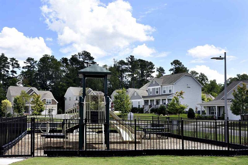 325 Reezy Ln, Wake Forest, NC 27587