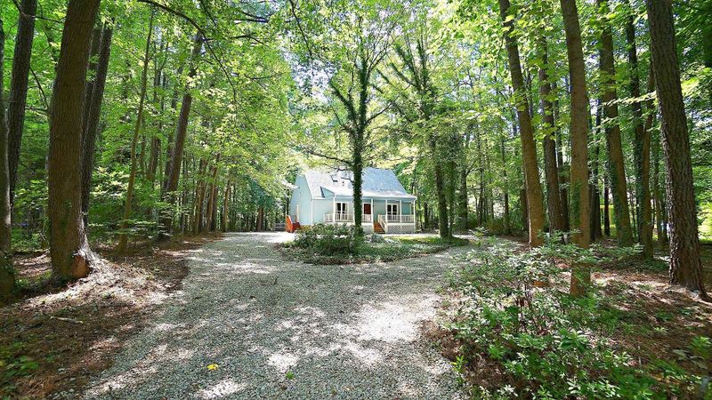 325 Rolling Acres Rd, Youngsville, NC 27596