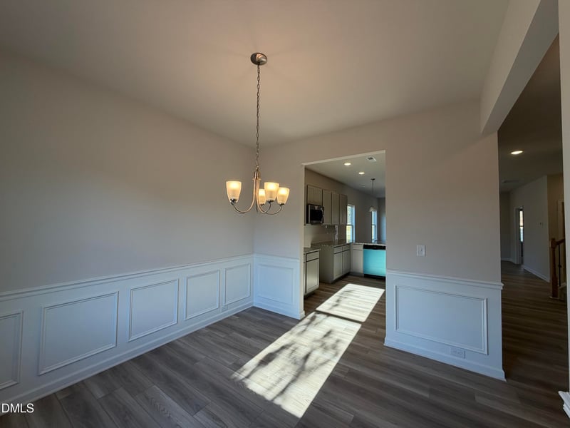 325 Sirius Dr, Sanford, NC 27330