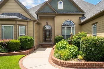 325 Summerchase Dr, Fayetteville, NC 28311