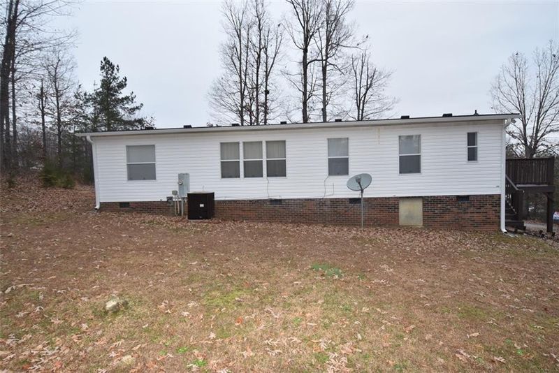 325 Sunrise Trl, Snow Camp, NC 27349