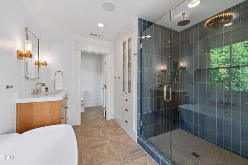 325 Trinity Ave, Durham, NC 27701
