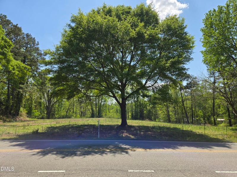 325 Wagstaff Rd, Fuquay Varina, NC 27526