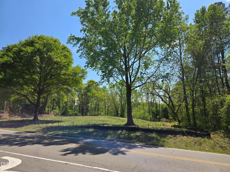 325 Wagstaff Rd, Fuquay Varina, NC 27526
