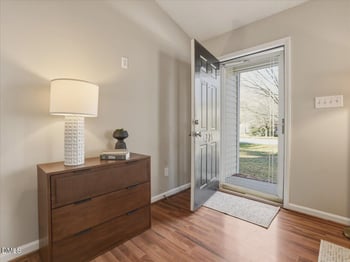 325 Wolfbridge Rd, Holly Springs, NC 27540