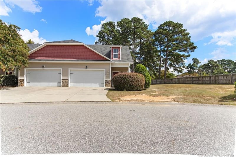 3250 Gettysburg Dr, Fayetteville, NC 28301