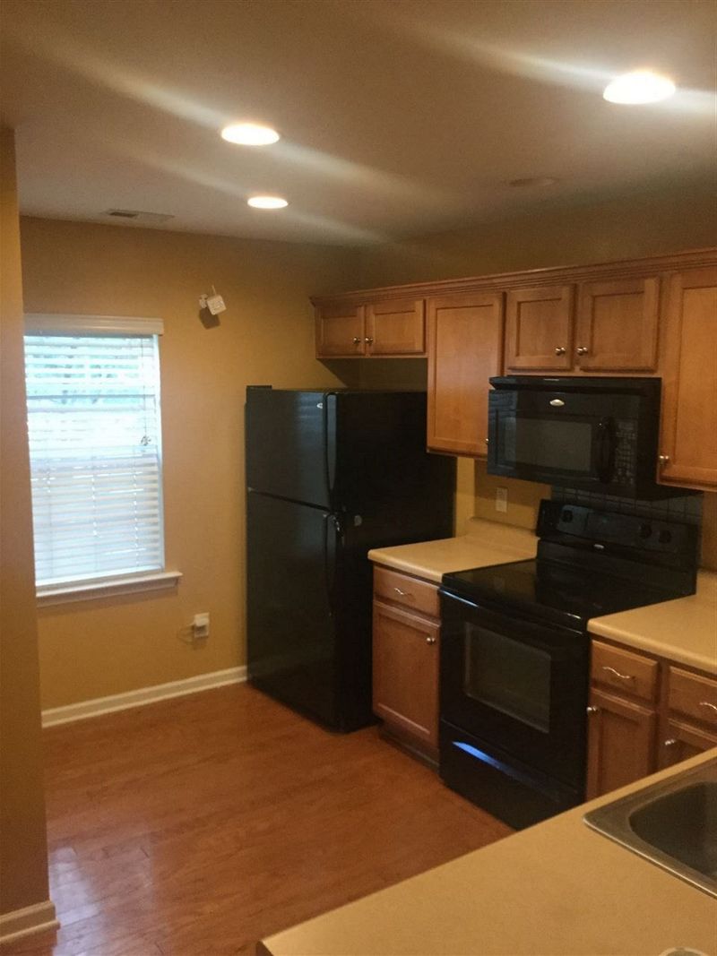 3250 Ivey Wood Ln, Durham, NC 27703