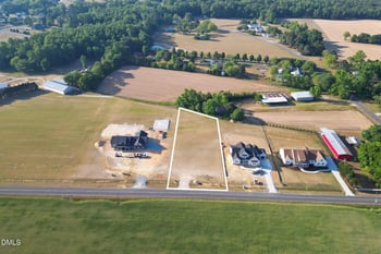 3250 Oakridge River Rd, Fuquay Varina, NC 27526