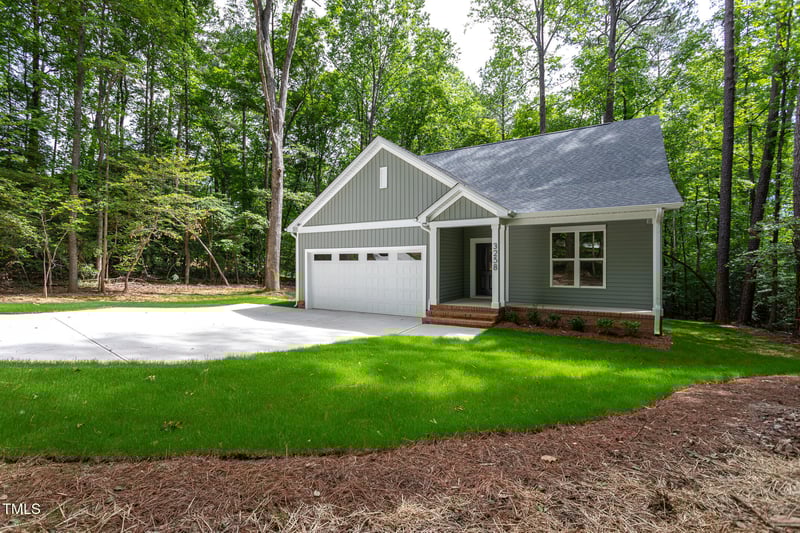 3258 Yorkshire Cir, Sanford, NC 27332