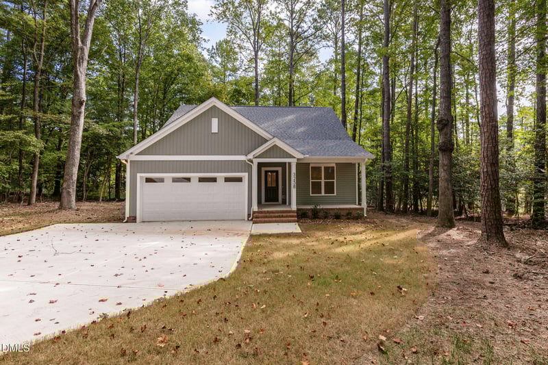 3258 Yorkshire Cir, Sanford, NC 27332