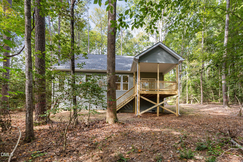 3258 Yorkshire Cir, Sanford, NC 27332