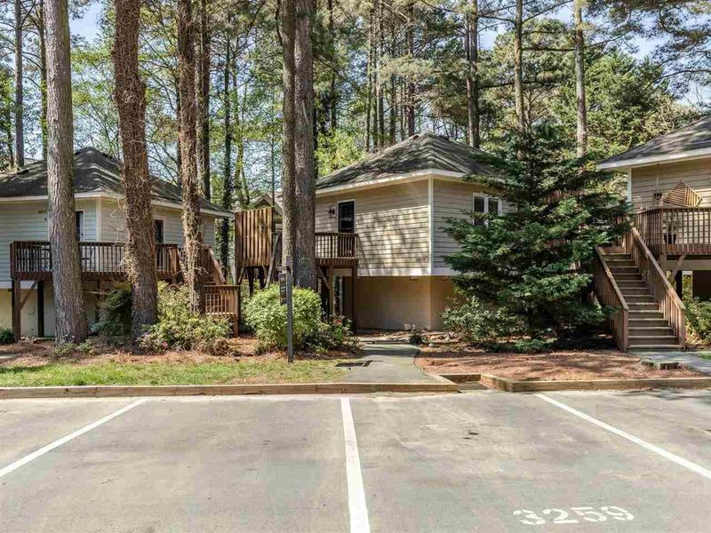 3259 Mill Rn #164, Raleigh, NC 27612