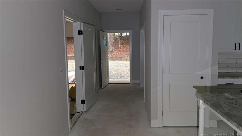 3259 Yorkshire Cir, Sanford, NC 27332