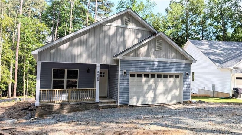 3259 Yorkshire Cir, Sanford, NC 27332