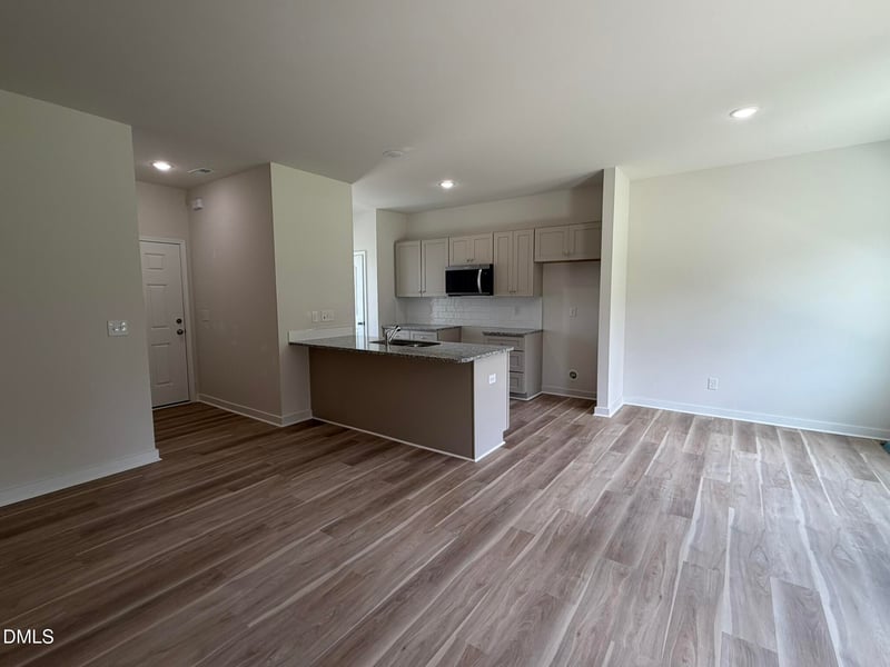 326 Barbour's Place Dr, Four Oaks, NC 27524