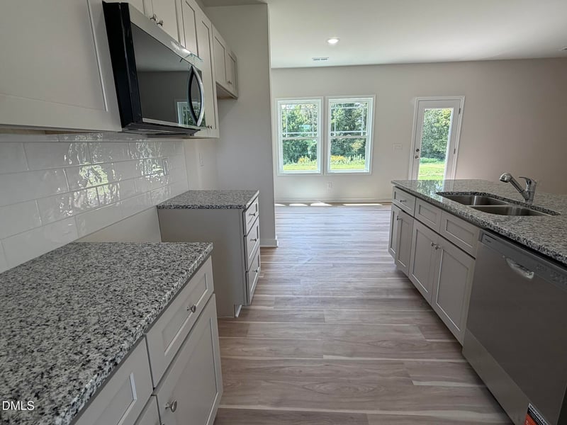 326 Barbour's Place Dr, Four Oaks, NC 27524