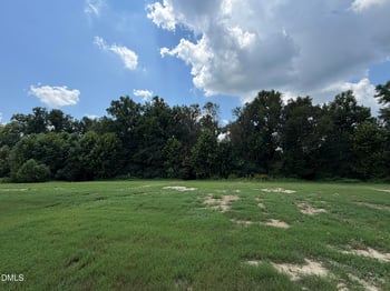 326 Barbour's Place Dr, Four Oaks, NC 27524