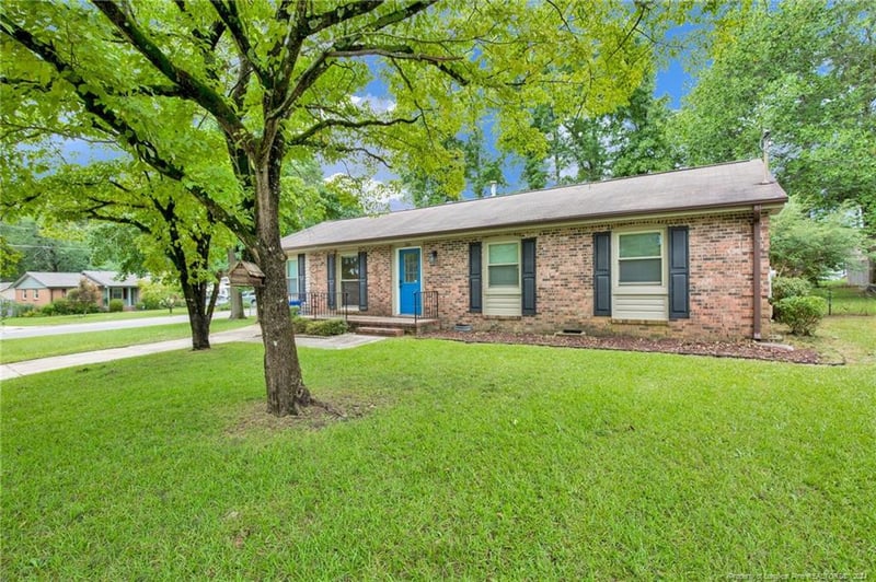 326 Dudley Dr, Fayetteville, NC 28314