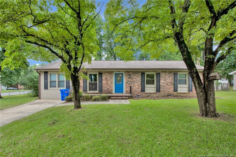 326 Dudley Dr, Fayetteville, NC 28314