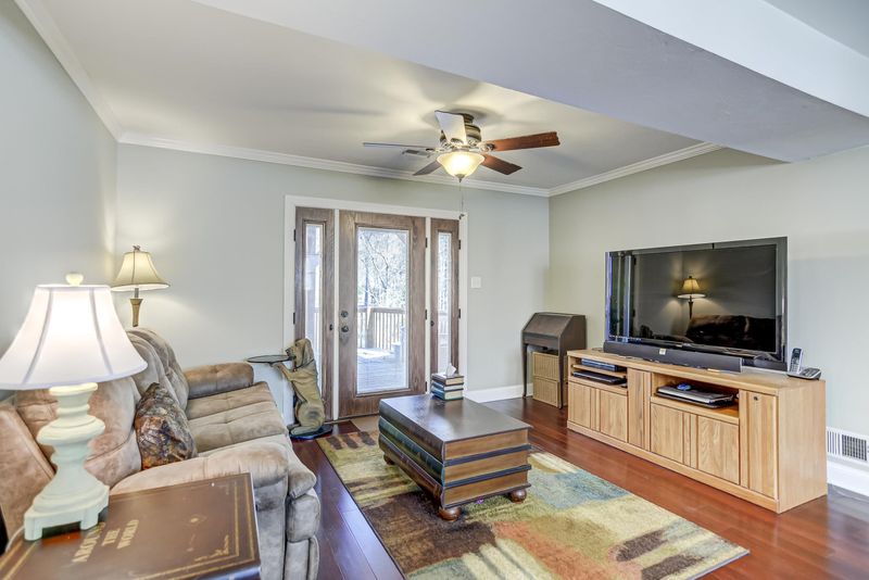 326 Howland Ave, Cary, NC 27513